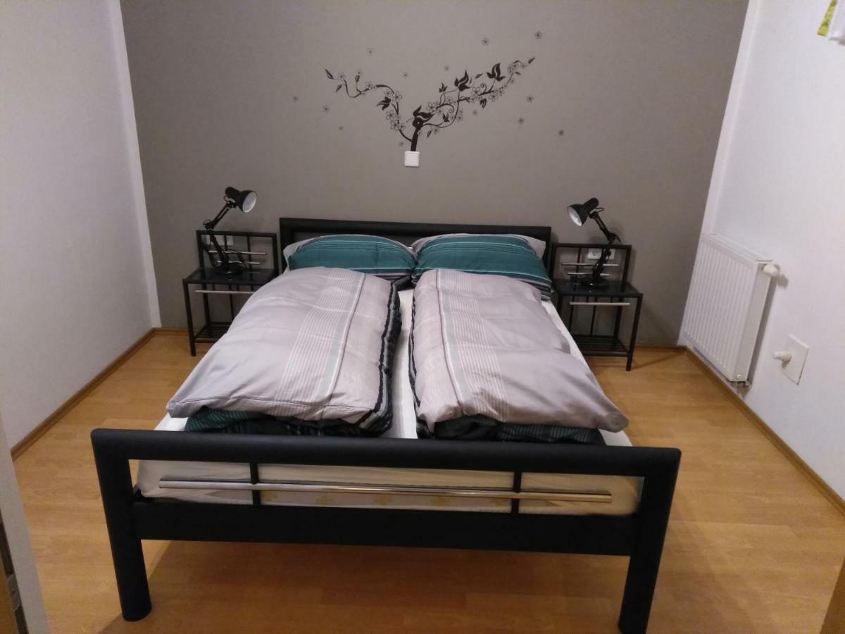 Ilka'S Kleine Harmonie Appartement Leipzig Buitenkant foto