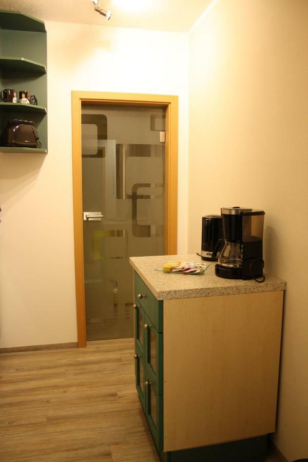Ilka'S Kleine Harmonie Appartement Leipzig Buitenkant foto